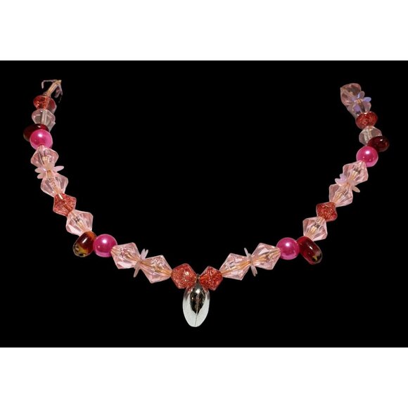 Handmade Beaded Coquette Necklace - Picture 2 of 9